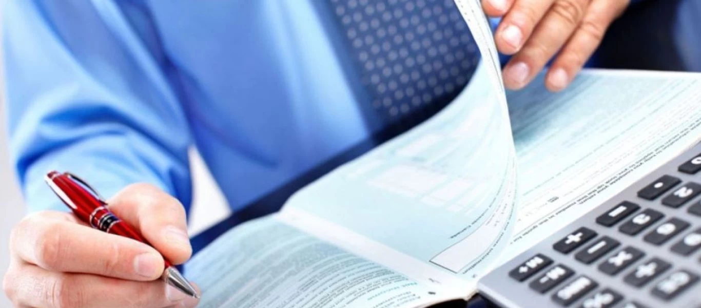 Φορολογική δήλωση - Κάτοικοι εξωτερικού: Διορία μέχρι τέλος του έτους για την υποβολή όσων άλλαξαν κατοικία το 2018